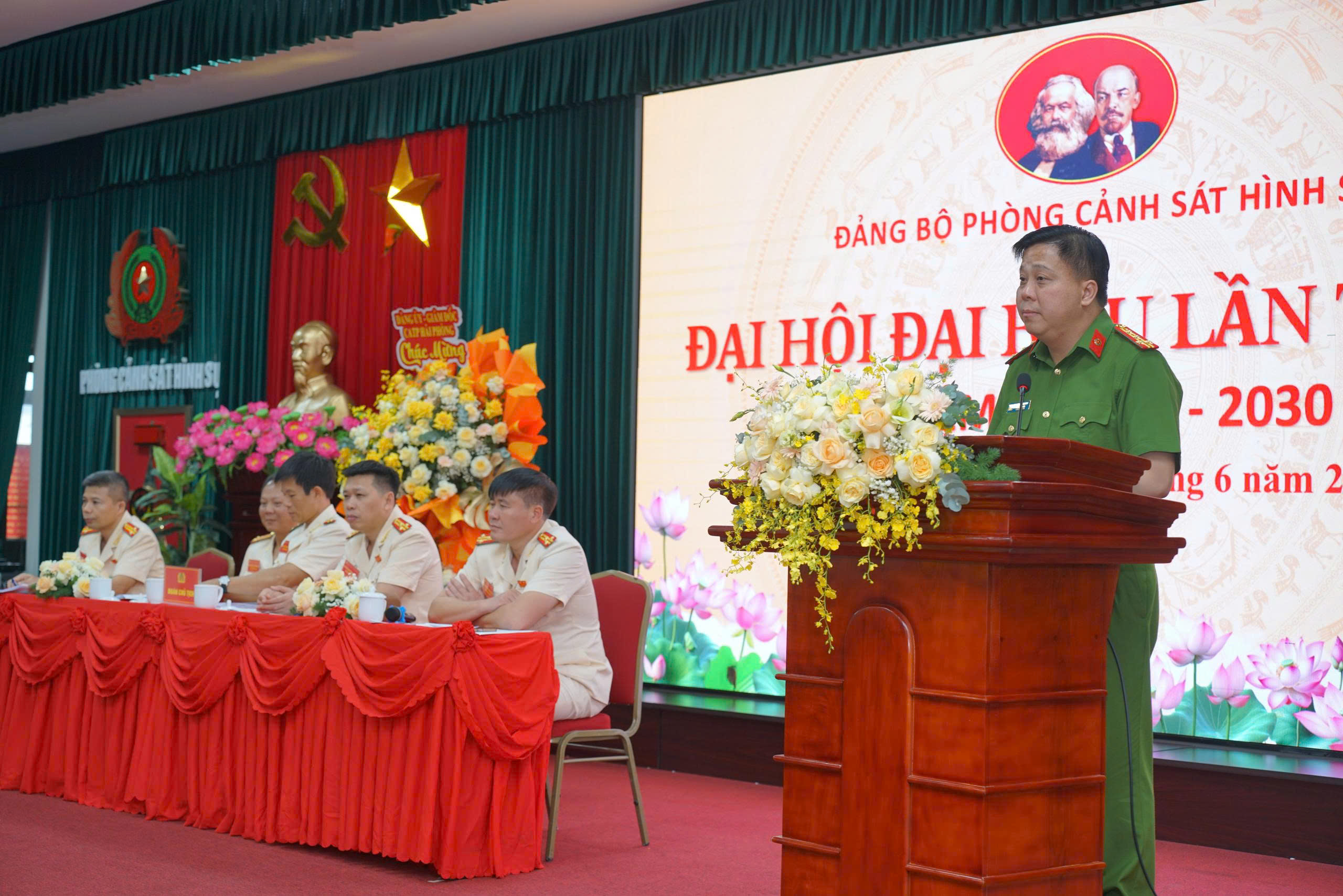 Đại hội đại biểu Đảng bộ Phòng Cảnh sát Hình sự lần thứ IX, nhiệm kỳ 2025-2030, thành công tốt đẹp